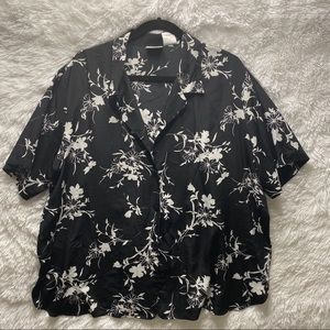 Black and White Floral Button down blouse